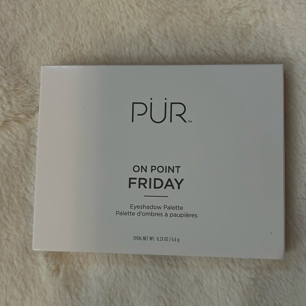 Pur On Point Friday eyeshadow palette